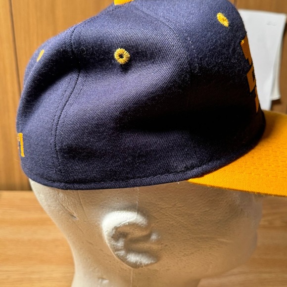 Vintage University of Michigan Wolverines #1 Apparel Fitted Hat 6‎ 7/8 USA - Picture 5 of 8